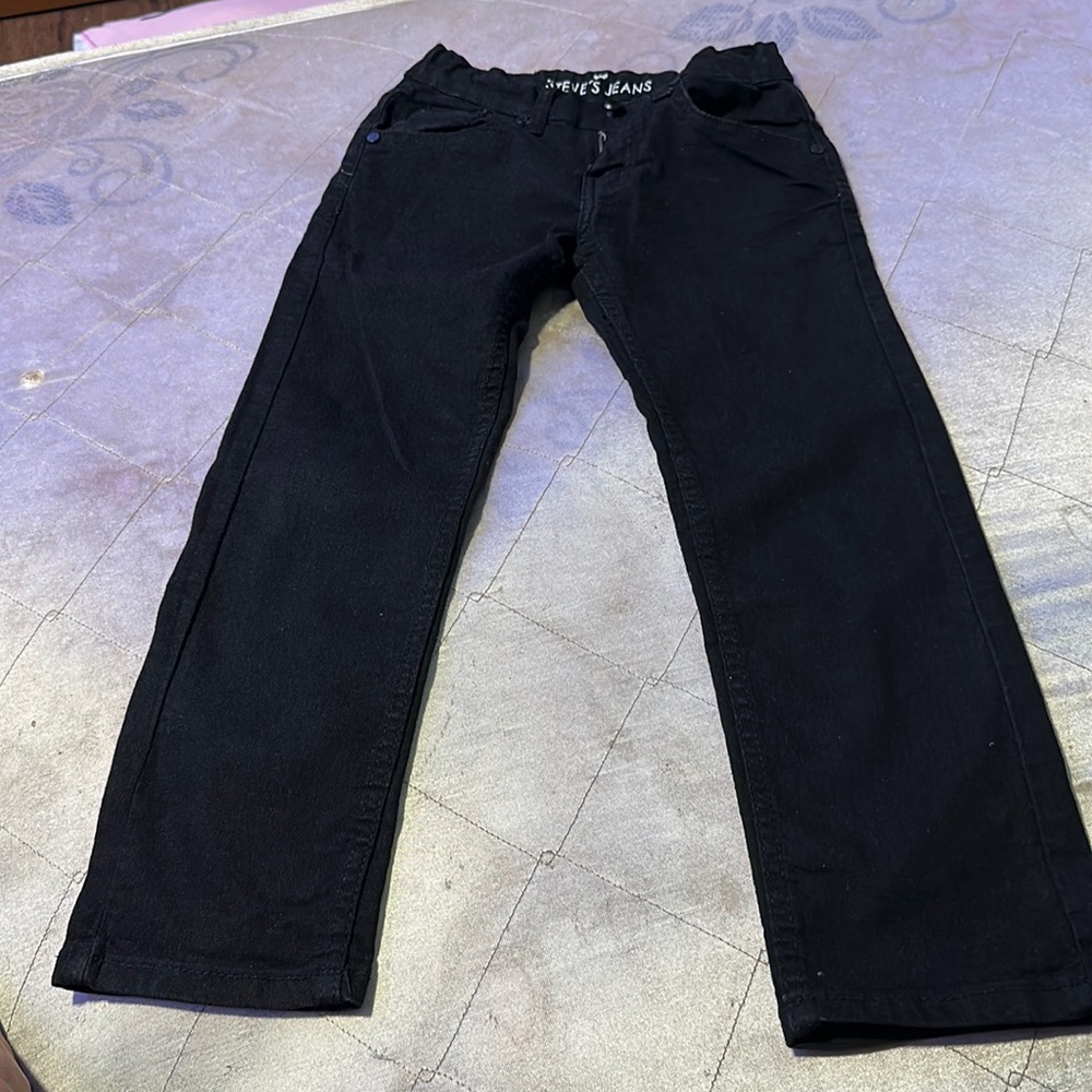 A black pair of denim Jeans by Steve’s jeans